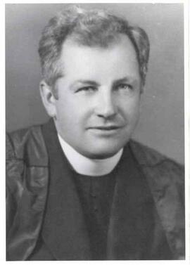 Father Athol Murray