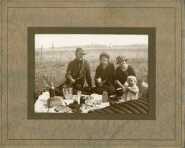 A Family Picnic