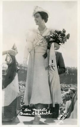 Queen Elizabeth in Biggar, Saskatchewan