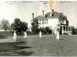 Nurses playing badminton at Union Hospital