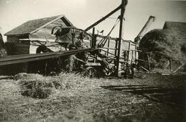 Threshing machine