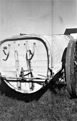 Rear-view  of a Model 3920-554 Sprayer