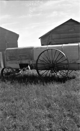 Side View of a Model 3920-524 Sprayer