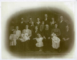 John and Janet (Harvey) Brown with family