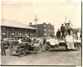 Parade automobiles