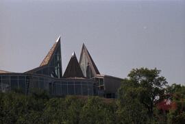 Visitor's centre from the bottom of the bison jump