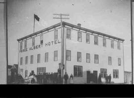 Prince Albert Hotel