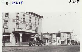 100 block Main Street with the York Hotel