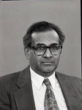 Y. Mahadoo - Portrait