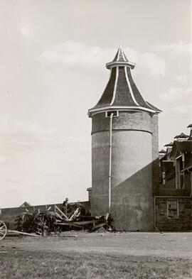 Main Barn - Silo