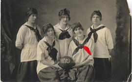 University of Saskatchewan Freshman Women's Basketball Team - Group Photo