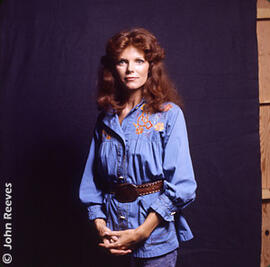 Samantha Eggar -- portrait