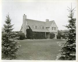 Dean of Agriculture's Residence - Exterior